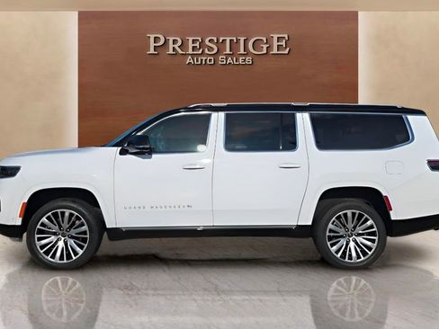 Used 2024 Jeep Grand Wagoneer L Series III image 18