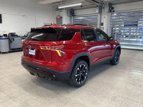 New 2026 Chevrolet Equinox RS w/ Convenience Package III AWD/4WD image 5