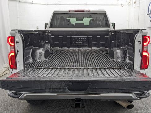 Used 2022 Chevrolet Silverado 2500 LTZ image 14