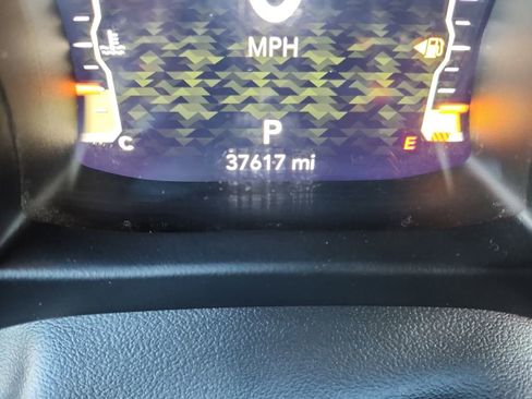 Used 2023 Jeep Gladiator Willys image 23