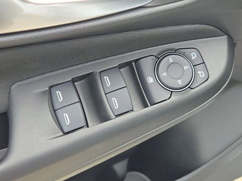 New 2026 Buick Envista Sport Touring FWD image 22