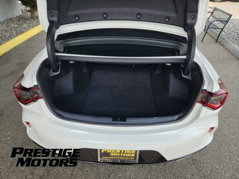 Used 2021 Acura TLX w/ A-SPEC Package FWD image 36