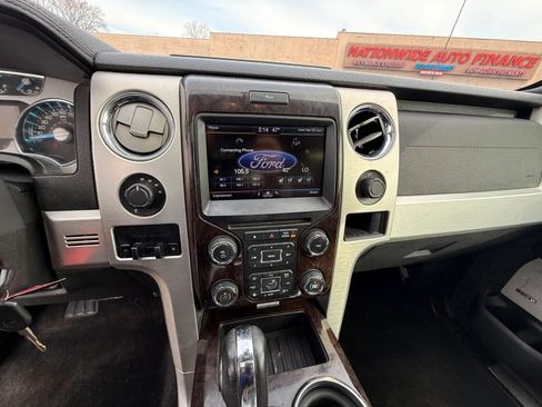 Used 2013 Ford F150 Platinum image 19