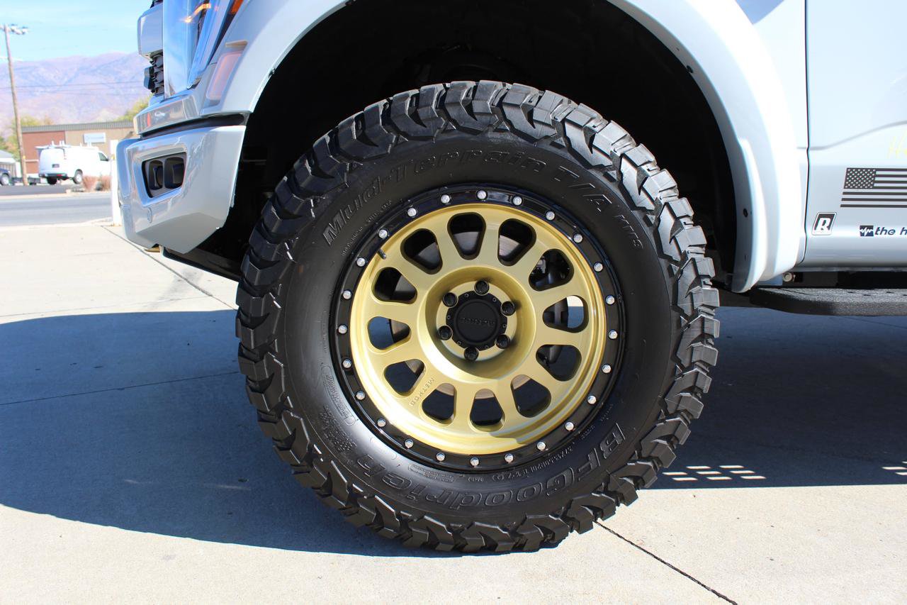 Used 2023 Ford F150 Raptor w/ Equipment Group 802A Raptor R AWD/4WD image 37