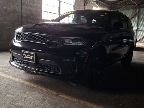 Used 2023 Dodge Durango GT AWD/4WD image 1