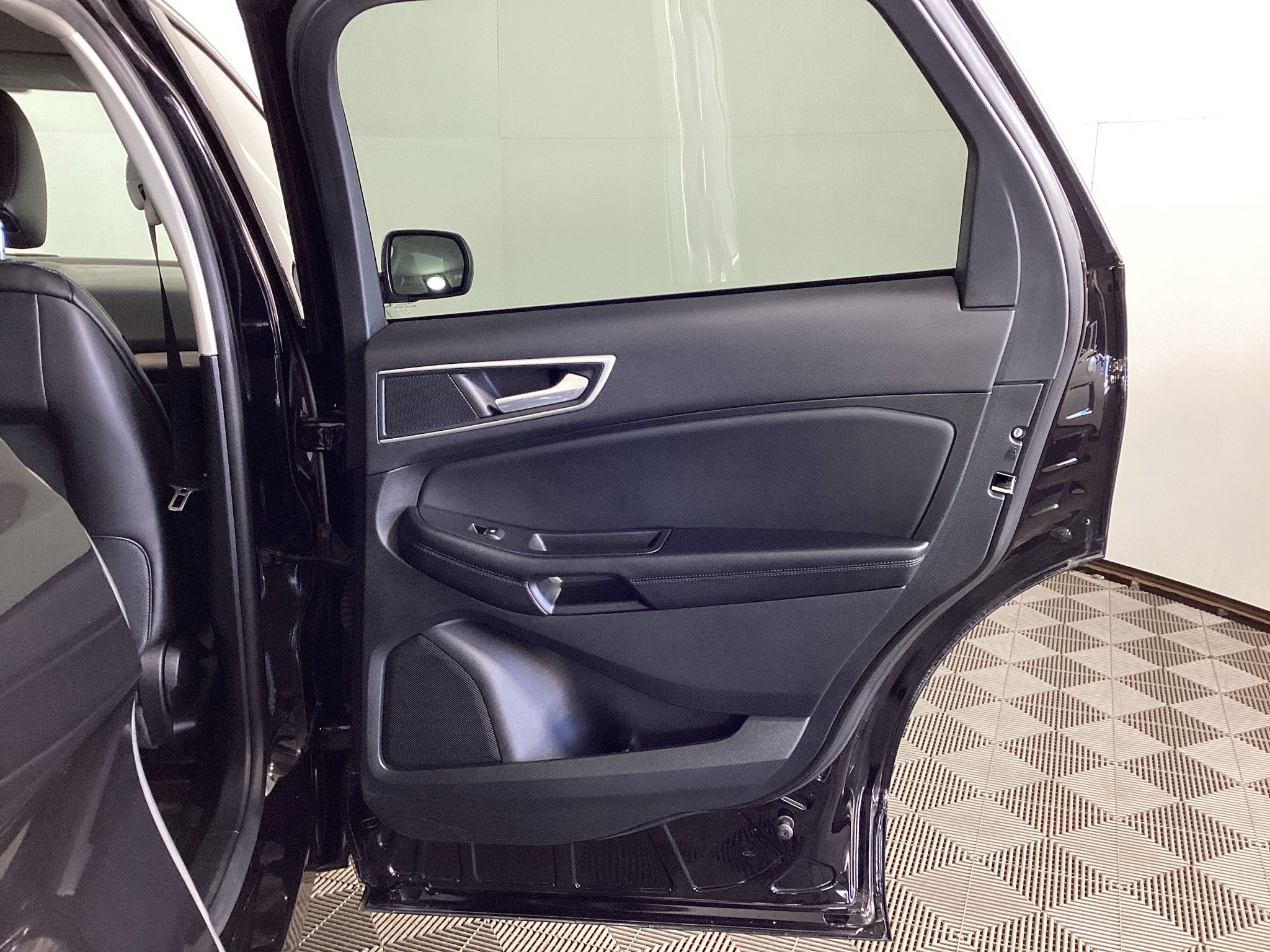 Used 2024 Ford Edge SEL w/ Convenience Package AWD/4WD image 10
