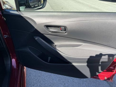 Used 2023 Toyota Corolla LE image 21