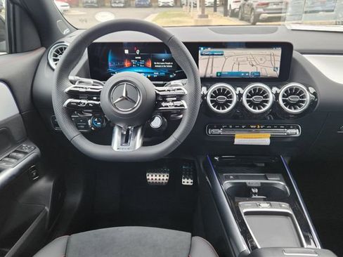 New 2026 Mercedes-Benz GLA 35 AMG 4MATIC image 13