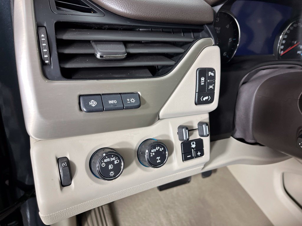 Used 2019 GMC Yukon Denali AWD/4WD image 29