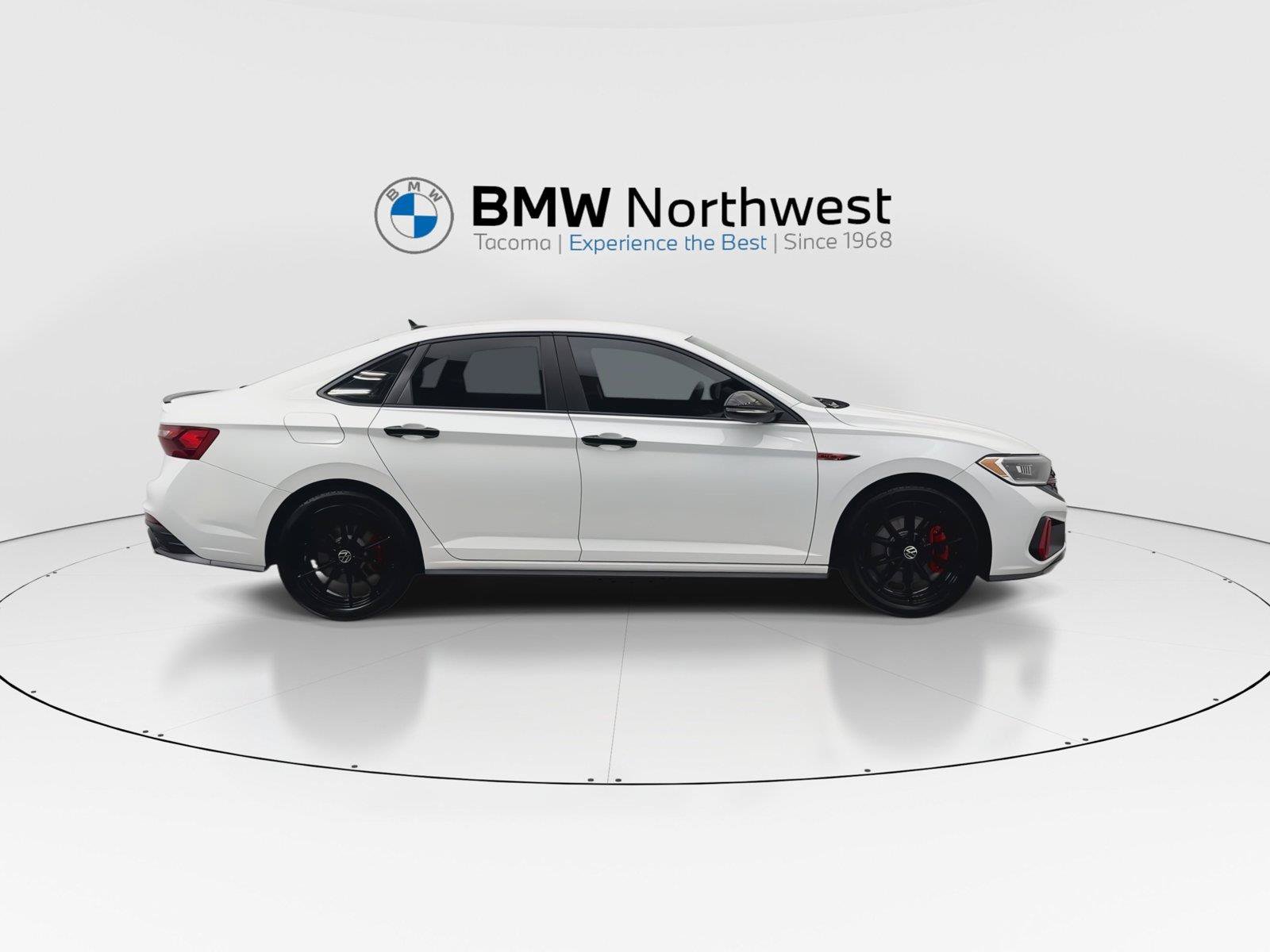 Used 2024 Volkswagen Jetta GLI 40th Anniversary Edition FWD image 5