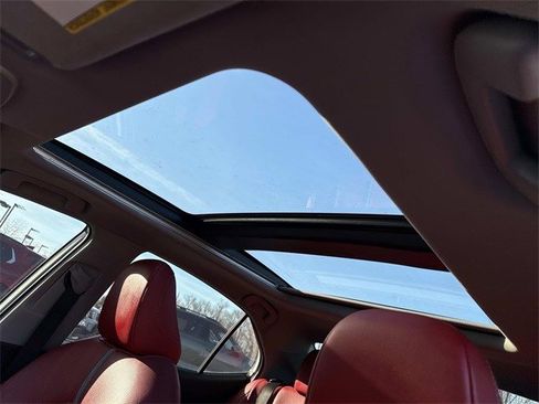 Used 2023 Toyota Camry XSE w/ Navigation Package image 16