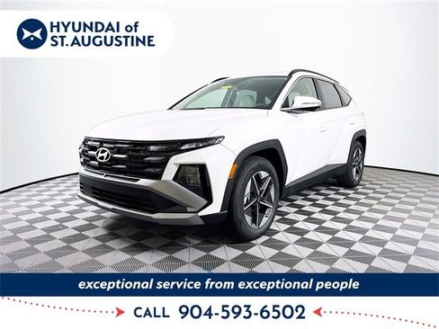 Certified 2025 Hyundai Tucson SEL image 1