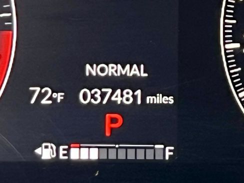 Used 2024 Honda HR-V LX image 23