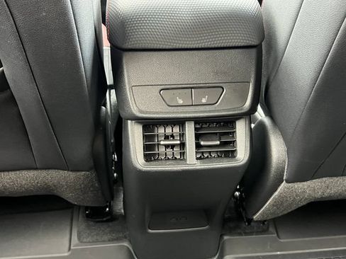 New 2026 Chevrolet Equinox RS w/ Convenience Package III AWD/4WD image 35