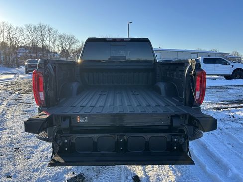 Used 2022 GMC Sierra 2500 Denali image 21