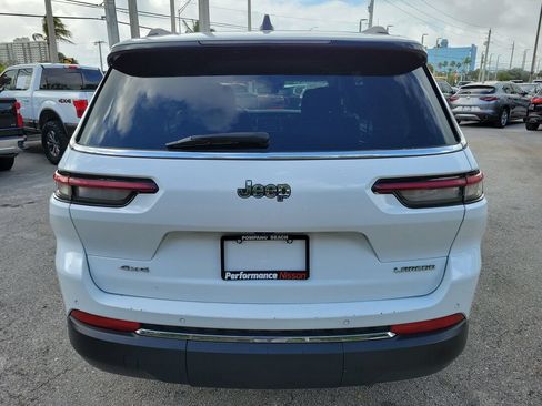 Used 2023 Jeep Grand Cherokee L Laredo AWD/4WD image 7
