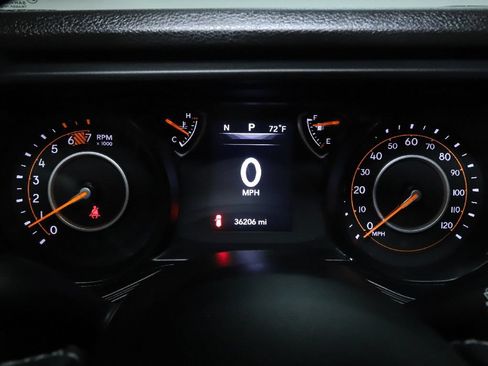 Used 2025 Jeep Wrangler Unlimited Sport AWD/4WD image 24