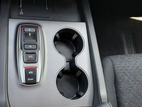 Used 2025 Honda Ridgeline Sport image 22