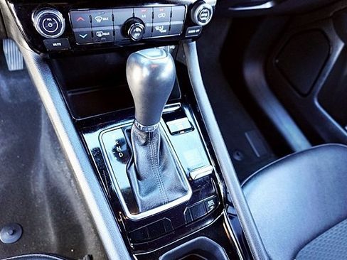 Used 2022 Jeep Compass Altitude image 30