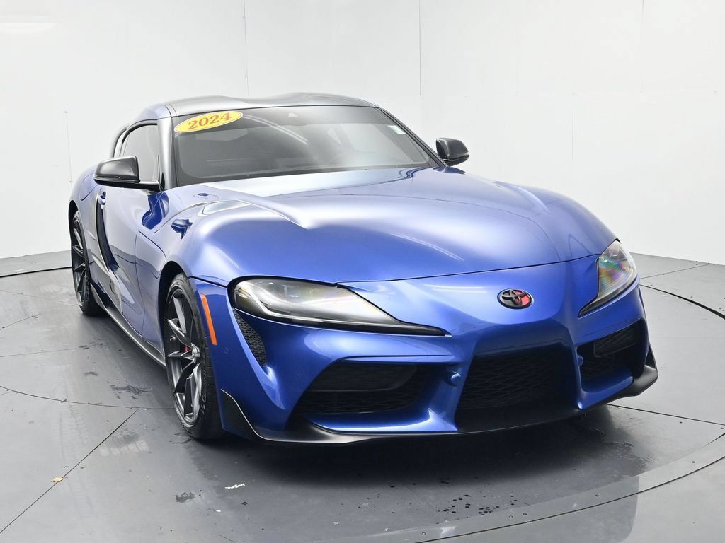 Used 2024 Toyota Supra Premium w/ Driver Assist Package RWD image 2