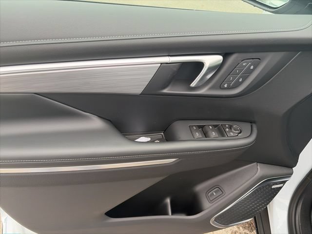 New 2026 Buick Enclave Preferred w/ Power Package AWD/4WD image 17
