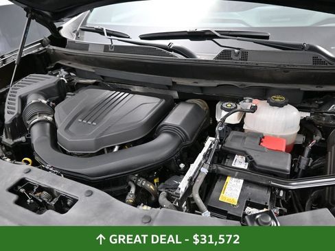 Used 2025 GMC Acadia Elevation FWD image 14
