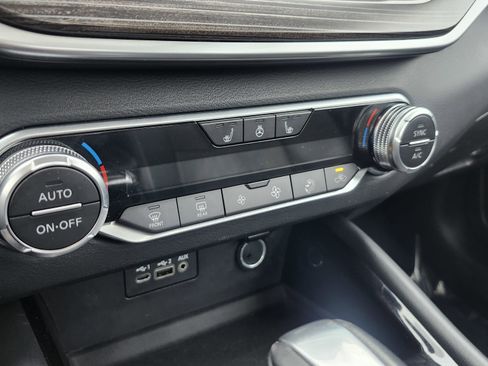 Used 2020 Nissan Altima 2.5 SL image 33