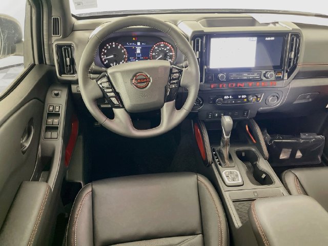 New 2027 Nissan Frontier PRO-4X w/ Pro Premium Package AWD/4WD image 17