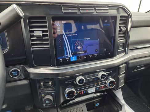 Used 2024 Ford F250 Lariat w/ Chrome Package image 11