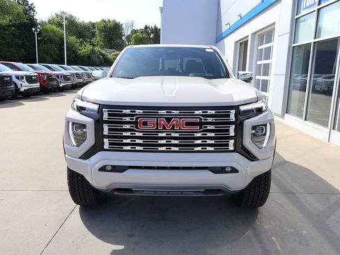 New 2026 GMC Canyon Denali AWD/4WD image 5