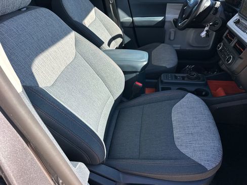 Used 2023 Ford Maverick XLT w/ XLT Luxury Package image 13