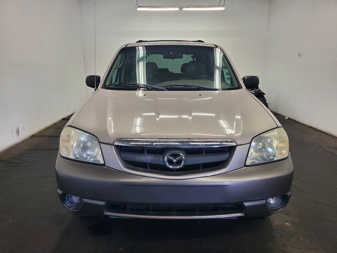 Used 2002 MAZDA Tribute LX FWD image 2