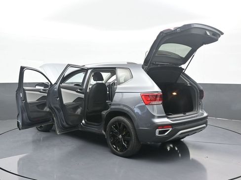 Used 2022 Volkswagen Taos SEL w/ Panoramic Sunroof Package image 76