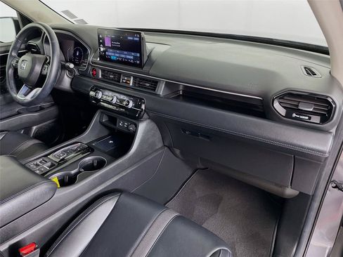 Certified 2025 Honda Pilot EX-L image 35