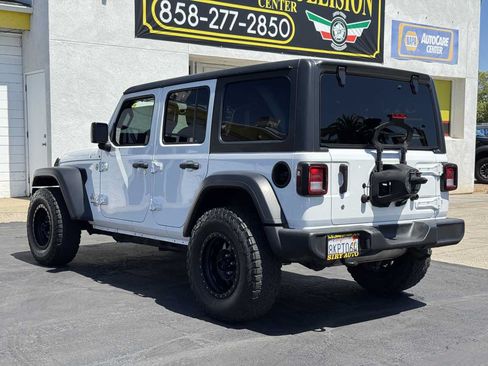 Used 2019 Jeep Wrangler Unlimited Sport S AWD/4WD image 11
