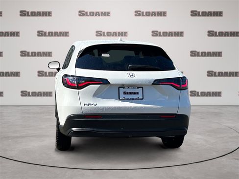 New 2026 Honda HR-V LX image 4