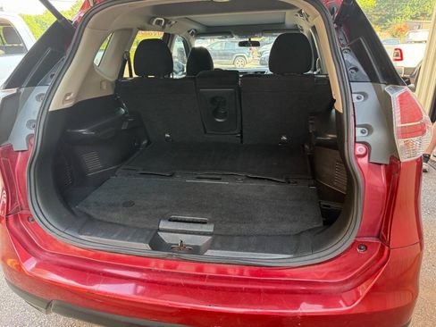 Used 2016 Nissan Rogue SV w/ SV Premium Package FWD image 19