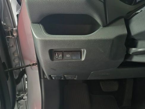 Certified 2020 Toyota RAV4 LE FWD image 16