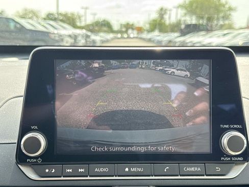 Certified 2024 Nissan Altima 2.5 SV AWD/4WD image 23