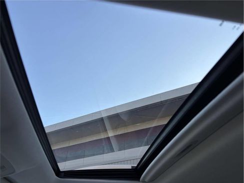 Used 2012 Lexus RX 350 AWD image 17