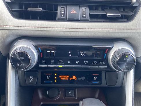 Certified 2022 Toyota RAV4 Limited image 18