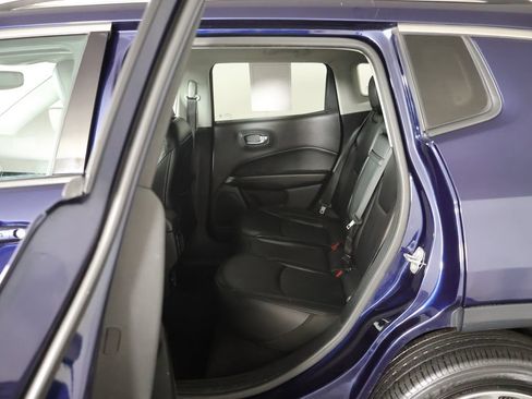 Used 2019 Jeep Compass Limited AWD/4WD image 29