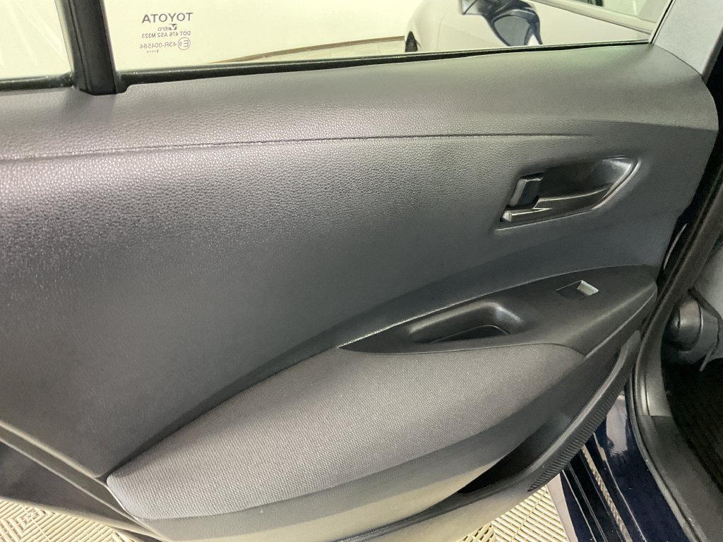 Used 2026 Toyota Corolla LE w/ LE Premium Package FWD image 18