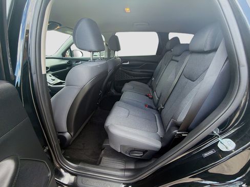 Used 2023 Hyundai Santa Fe SE FWD image 22