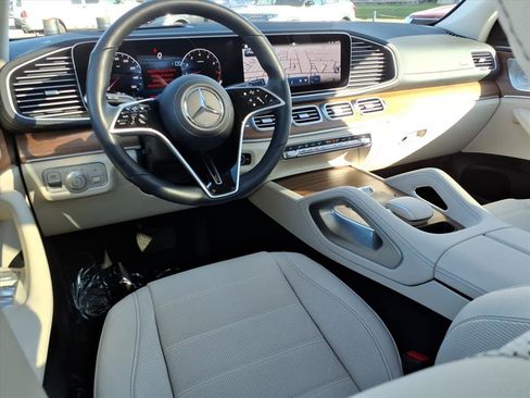 Used 2024 Mercedes-Benz GLE 350 Base 4MATIC image 11