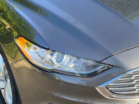 Used 2018 Ford Fusion S FWD image 4