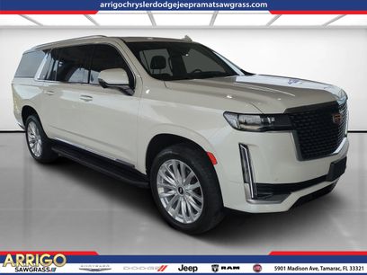 Used 2022 Cadillac Escalade ESV Luxury