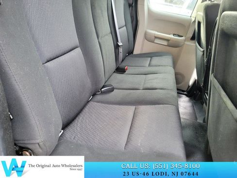 Used 2011 GMC Sierra 2500 W/T w/ Snow Plow Prep Package image 15