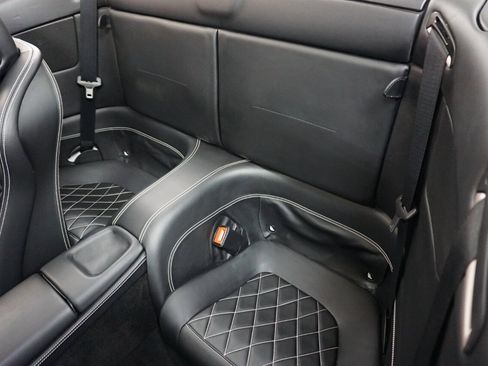 Used 2014 Ferrari California image 12