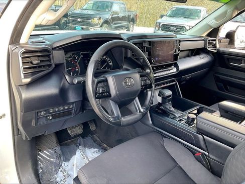 Used 2024 Toyota Tundra SR5 AWD/4WD image 8